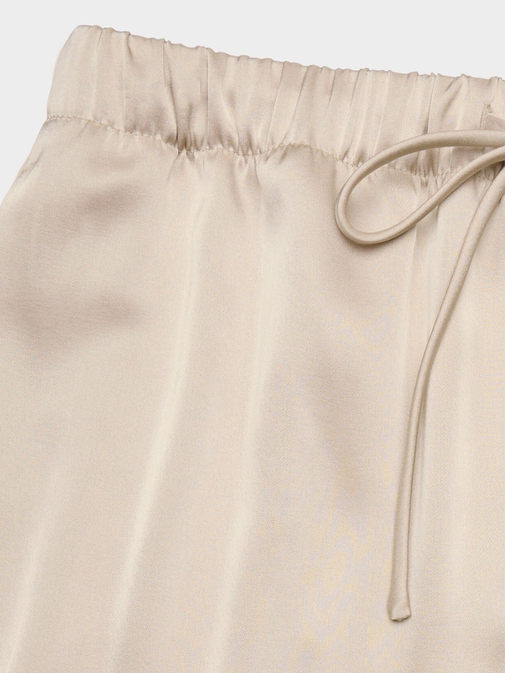 Aritzia NWOT The Lodge Pant Satin Marcona Beige Size Small - Picture 6 of 15